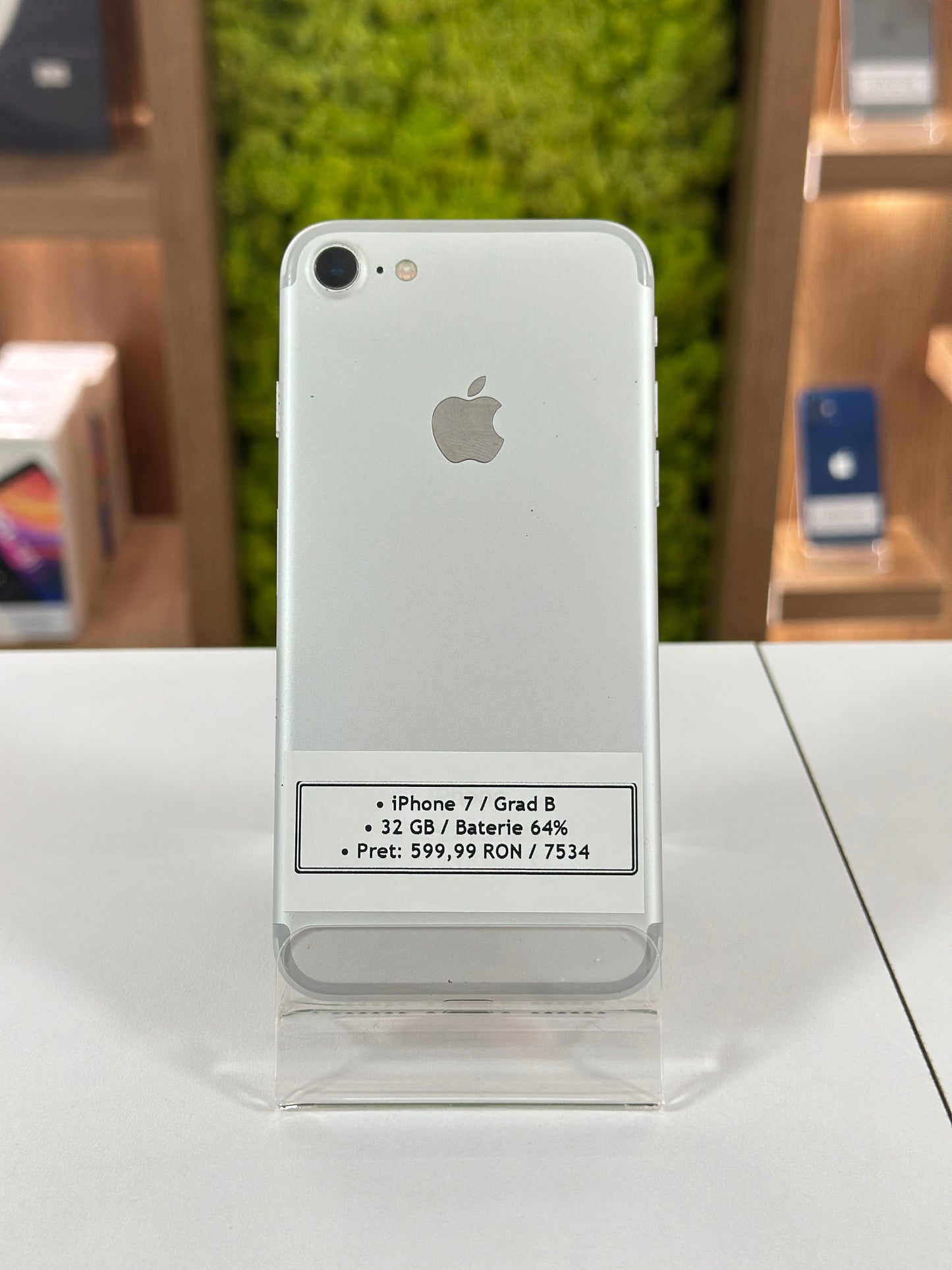 iPhone 7, 32 GB, Baterie 64%, Argintiu