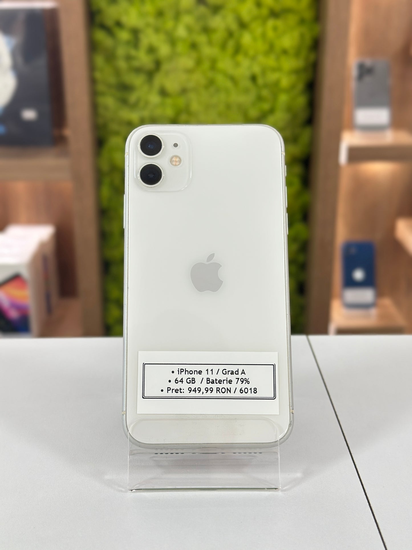 iPhone 11, 64 GB, Baterie 79%, Silver