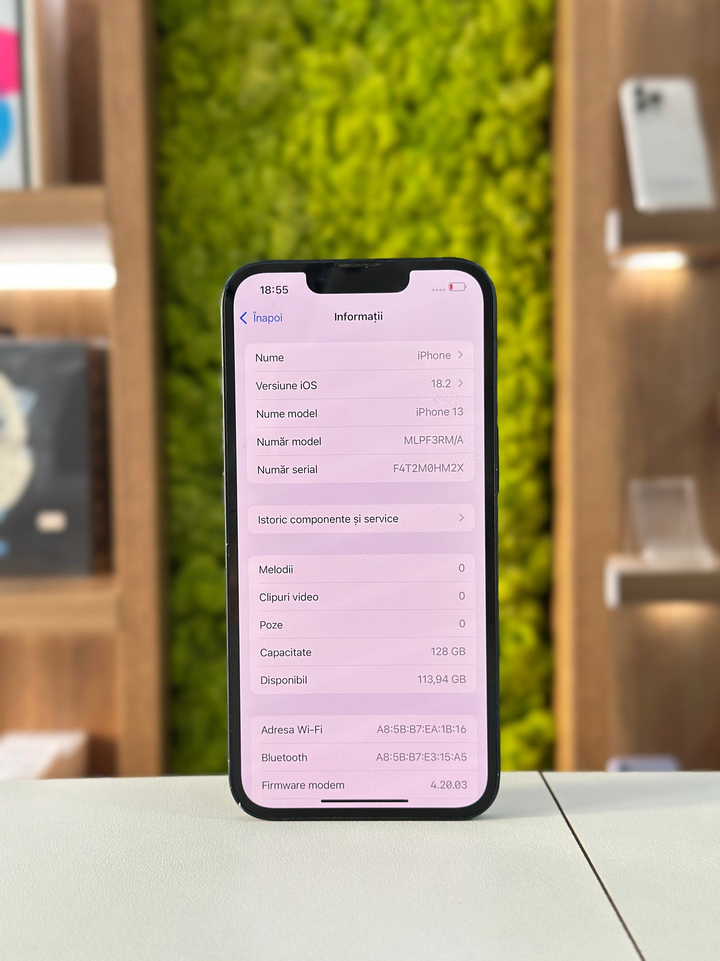 iPhone 13, 128 GB, Baterie 76%, Midnight