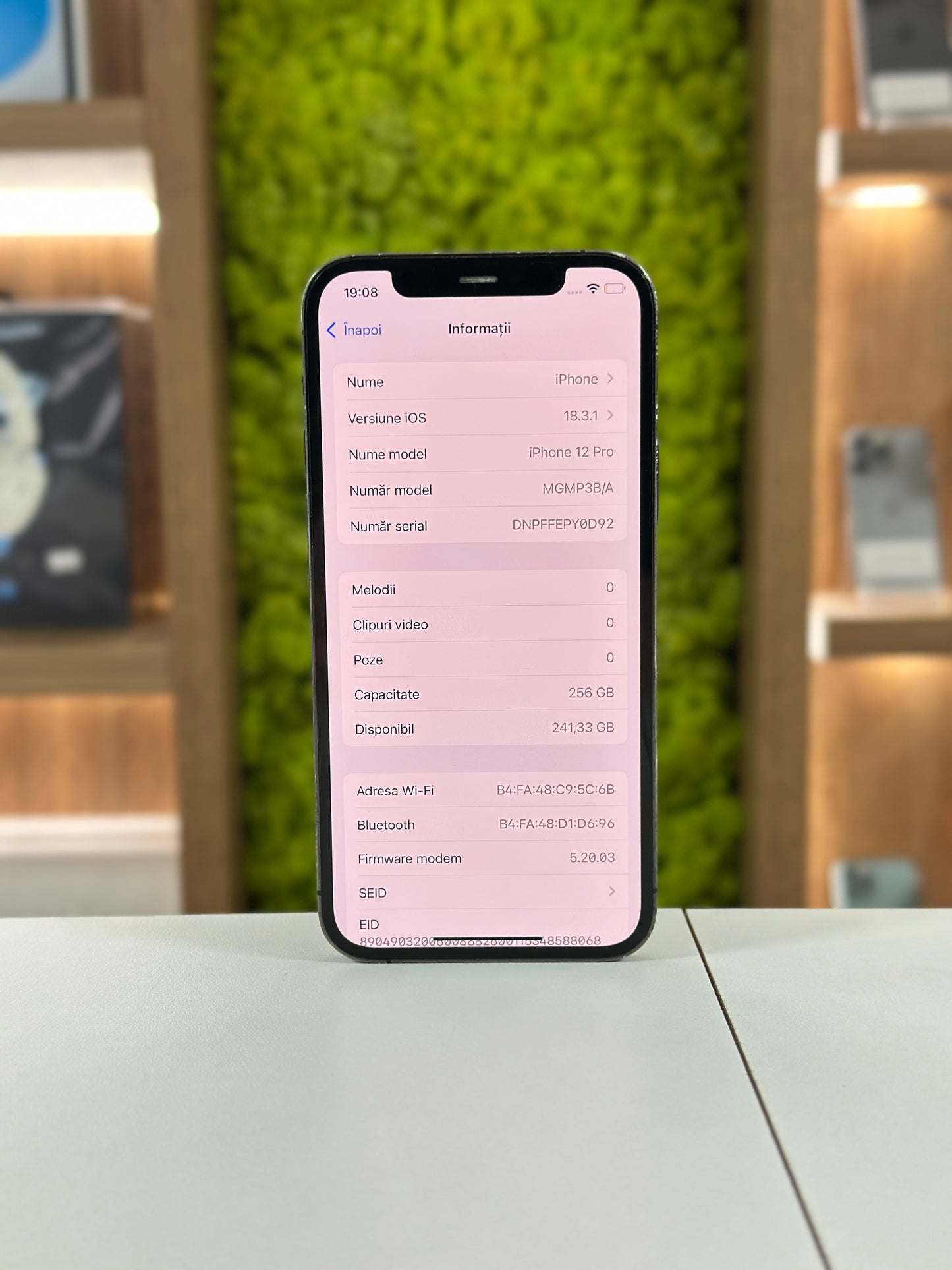 iPhone 12 Pro , 256 GB , Baterie 81% , Graphite