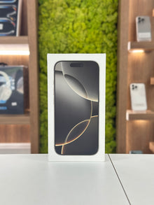 iPhone 16 Pro, 128GB, Baterie 100%, 0 Cicluri, Natural Titanium