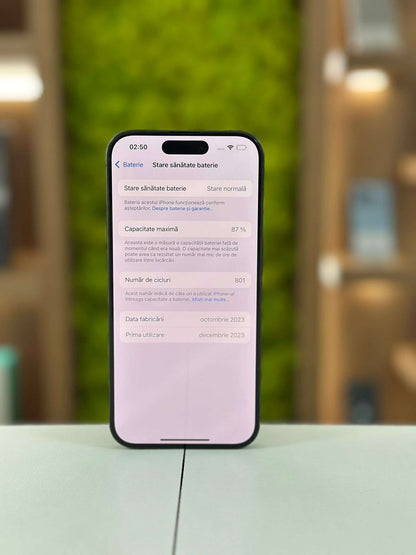 iPhone 15 Pro, 256 GB, Baterie 87%, 801 Cicluri, Negru