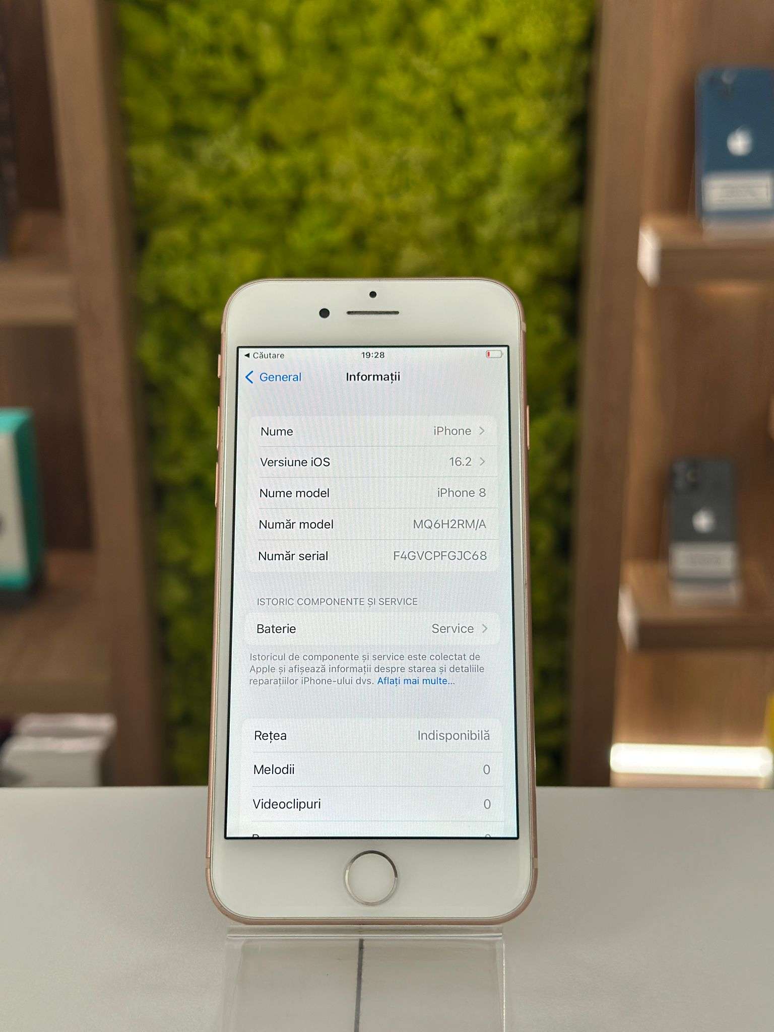 iPhone 8 ,64 GB,  Baterie 73% ,Rose Gold