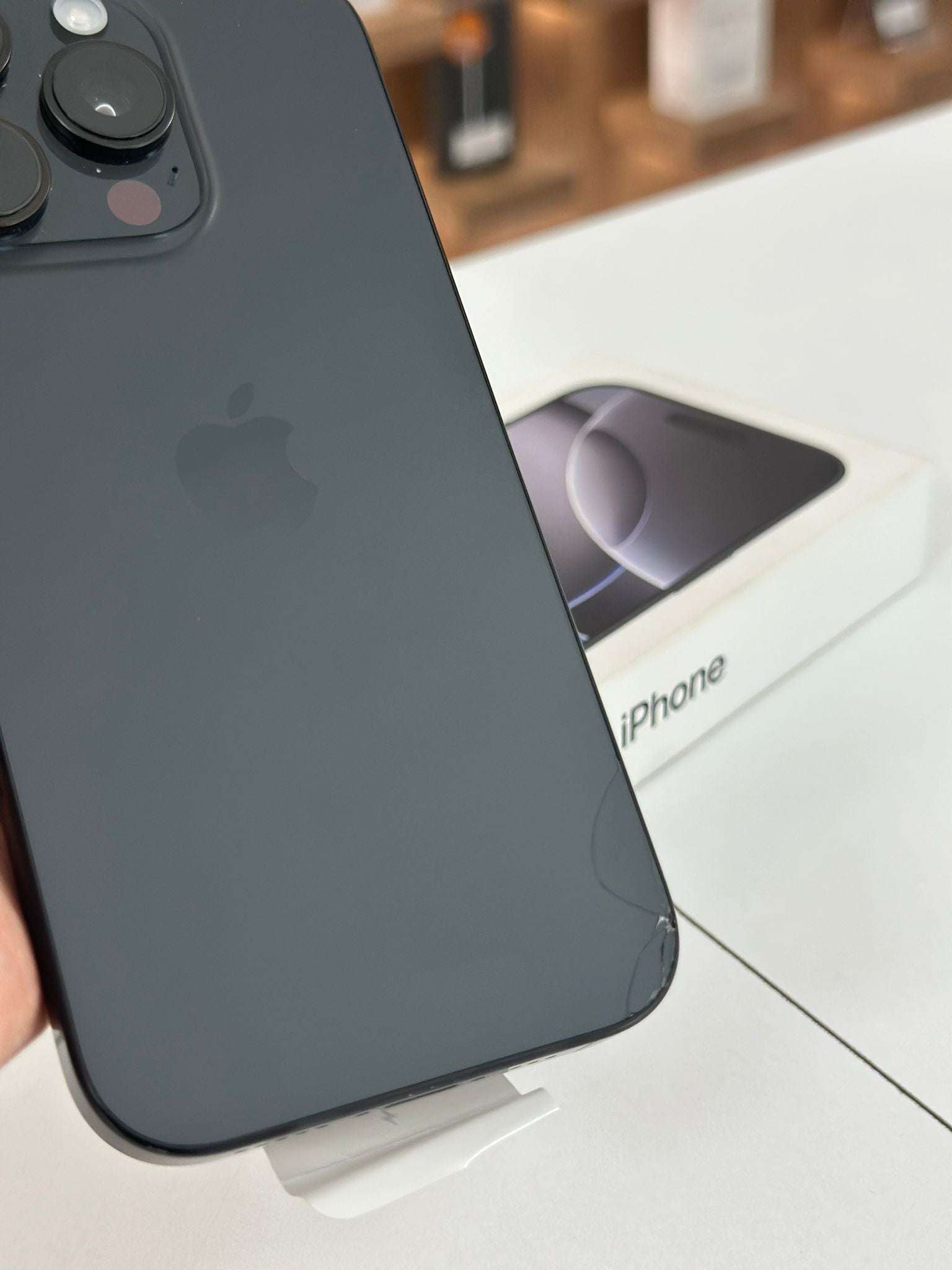 iPhone 16 Pro, 128GB,  Baterie 100%, 78 cicluri ,Black Titanium