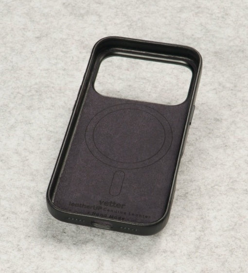 Husa iPhone 17 Pro, leatherUP Class, Refined Touch, MagSafe Compatible, Black