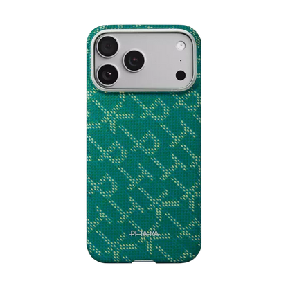 Husa Pitaka pentru iPhone 17 Pro, Ultra-Slim, PitaTap™, Monogram-Gold/Green