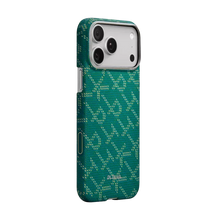 Husa Pitaka pentru iPhone 17 Pro, Ultra-Slim, PitaTap™, Monogram-Gold/Green