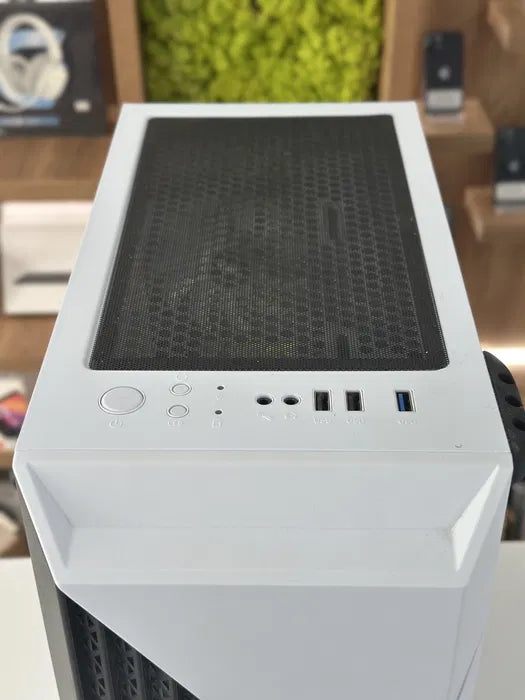 Calculator / AMD Ryzen 3 4100 / NVIDIA GeForce GT 1030 / 16GB RAM/ 1TB