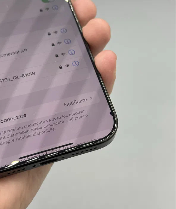 iPhone 16 Pro Max, 256 GB, Baterie 98%, 196 Cicluri, Black Titanium | Punct ecran